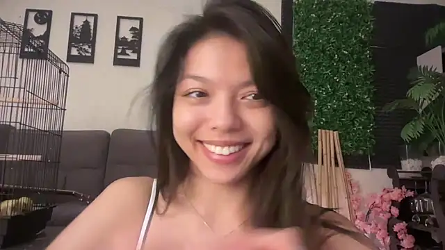 DesiredHoney online show from 09-10-25, 05:45