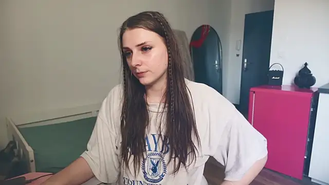 ce leste   online show from 02-18-26, 09:28