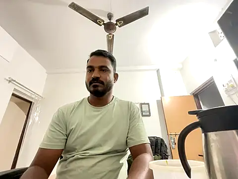 Snapshot of real_meet_girl_finding_in chatting on 12-03-24, 12:34 real meet girl finding in online show from 12-03-24, 12:34