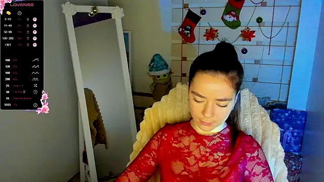 Bella XO online show from 12-14-25, 07:58