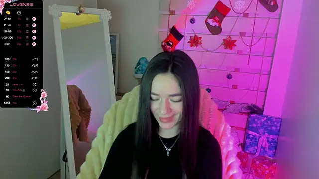 Bella XO online show from 12-22-25, 08:14