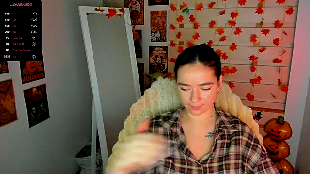 Bella XO online show from 11-16-25, 07:57