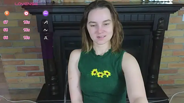 Snapshot of Ellie_Sunset chatting on 06-22-26, 07:05 Ellie Sunset online show from 06-22-26, 07:05