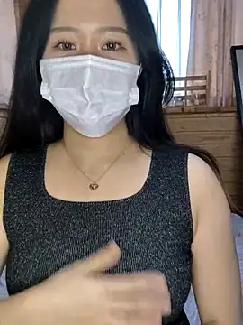 Kurage chan online show from 03-04-25, 01:12