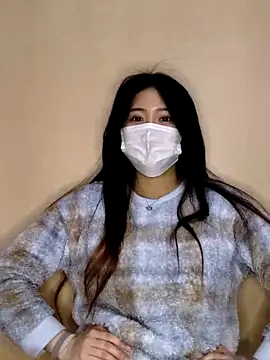 Kurage chan online show from 03-17-25, 03:14