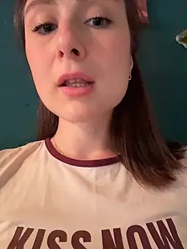 Snapshot of Dina_Tease chatting on 07-18-26, 11:30 Dina Tease online show from 07-18-26, 11:30