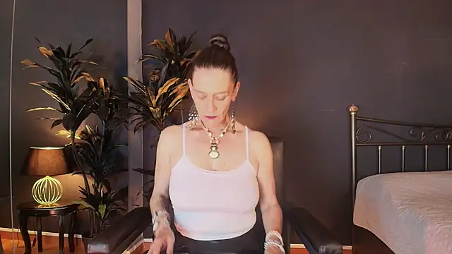 LeanaMature online show from 03-06-25, 08:05