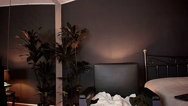 LeanaMature online show from 03-04-25, 11:00