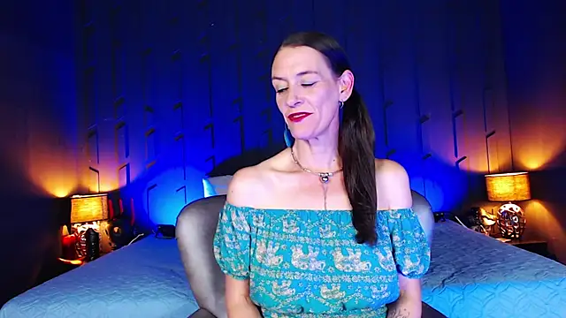 LeanaMature online show from 01-04-25, 02:46