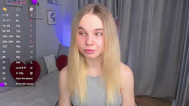 OdetteHarwick online show from 11-04-25, 08:07