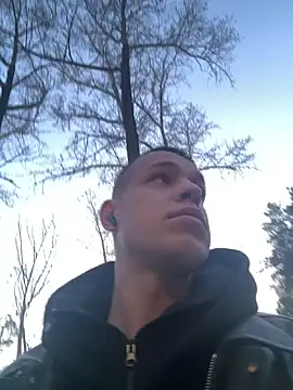 pretty roman online show from 04-14-26, 03:17