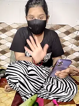 pihu32824 online show from 02-19-26, 07:55