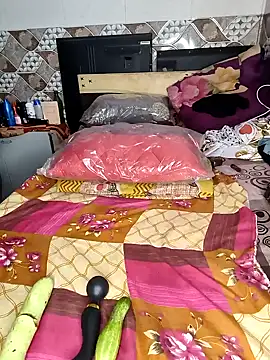 pihu32824 online show from 09-25-25, 07:36