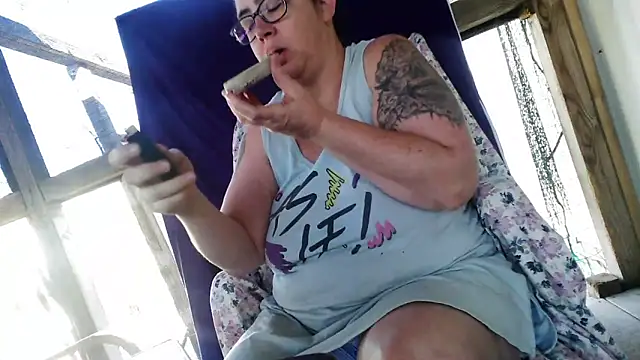 GraceHenderson online show from 11-10-25, 04:56