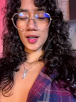 KaitlynLoveCam online show from 01-11-26, 01:45