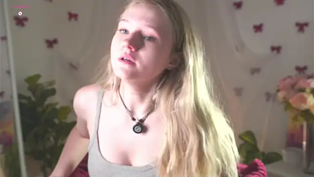 MaydaFoulk online show from 05-11-26, 01:07