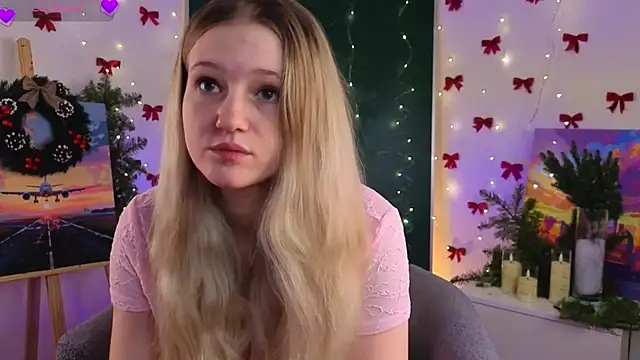 MaydaFoulk online show from 12-21-25, 01:08