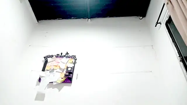 PetiteIvoryQueen19 online show from 09-27-25, 06:08