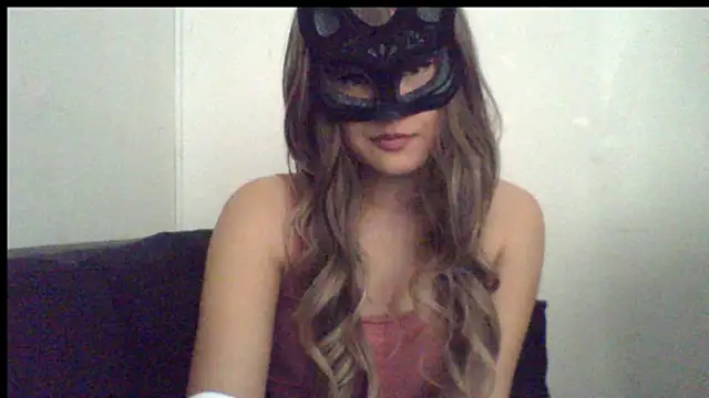 Snapshot of 99fox chatting on 09-11-25, 09:53 99fox online show from 09-11-25, 09:53