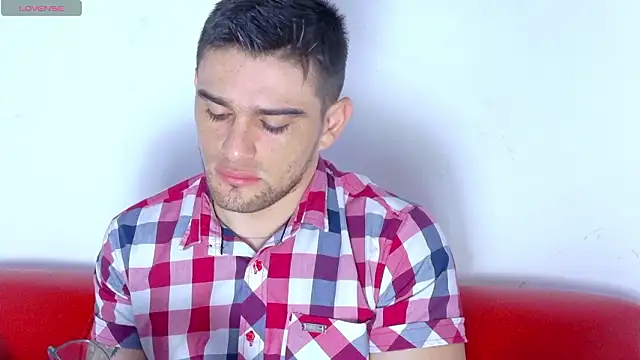 Sexy Alejandro  online show from 03-19-26, 11:54