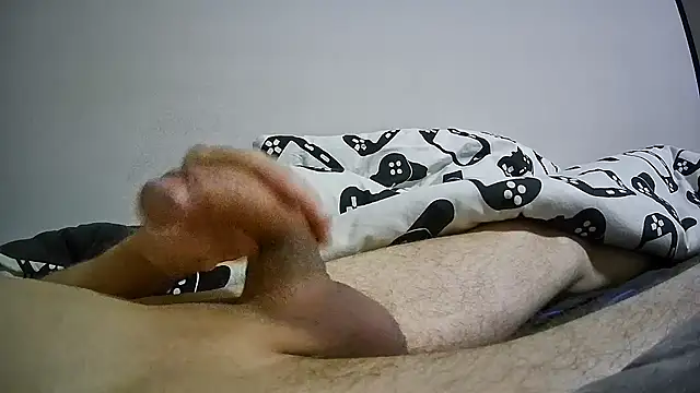 Snapshot of harddick1985big chatting on 09-28-25, 02:46 harddick1985big online show from 09-28-25, 02:46