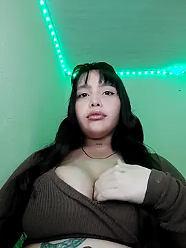 jacksyangeel2 online show from 04-17-26, 09:45