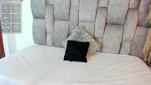 Stefyrossy online show from 12-14-25, 02:33