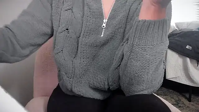 Snapshot of bigb00tyjudyyX chatting on 10-18-25, 02:52 bigb00tyjudyyX online show from 10-18-25, 02:52