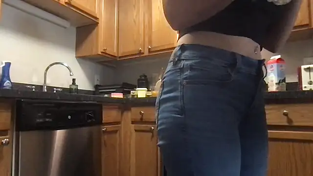 Snapshot of bigb00tyjudyyX chatting on 10-19-25, 03:26 bigb00tyjudyyX online show from 10-19-25, 03:26