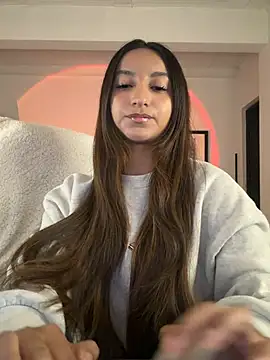 aly golden  online show from 05-13-26, 08:54