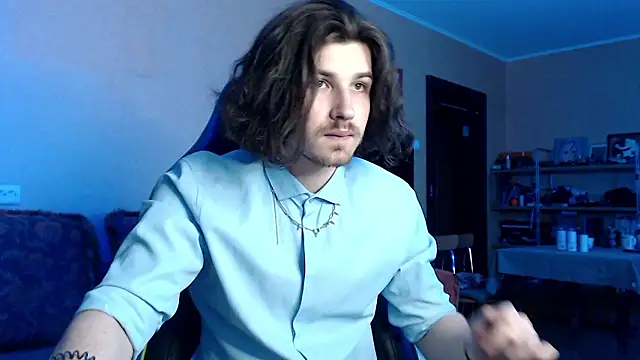 Snapshot of daddyMarty420 chatting on 03-18-26, 05:14 daddyMarty420 online show from 03-18-26, 05:14