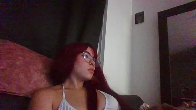 Snapshot of Kiri_Cutee chatting on 03-02-25, 01:58 Kiri Cutee online show from 03-02-25, 01:58