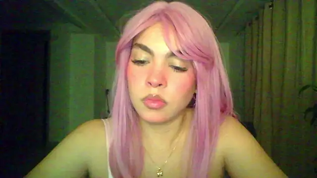 Kiri Cutee online show from 11-25-25, 04:24