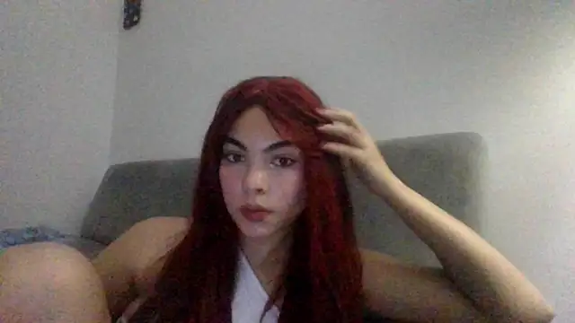 Snapshot of Kiri_Cutee chatting on 12-31-24, 06:37 Kiri Cutee online show from 12-31-24, 06:37