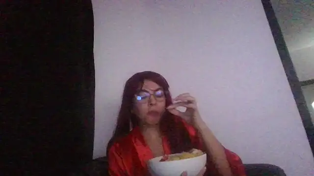 Snapshot of Kiri_Cutee chatting on 02-10-25, 05:47 Kiri Cutee online show from 02-10-25, 05:47