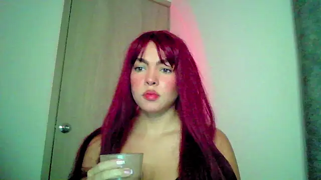 Snapshot of Kiri_Cutee chatting on 09-10-25, 04:00 Kiri Cutee online show from 09-10-25, 04:00