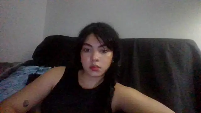 Snapshot of Kiri_Cutee chatting on 01-11-25, 05:20 Kiri Cutee online show from 01-11-25, 05:20
