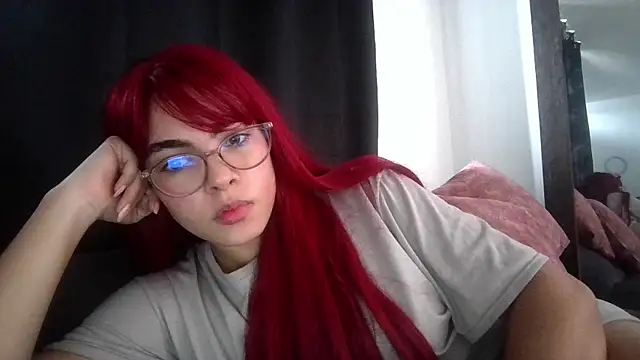 Snapshot of Kiri_Cutee chatting on 03-14-25, 03:25 Kiri Cutee online show from 03-14-25, 03:25