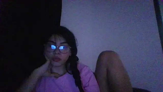 Snapshot of Kiri_Cutee chatting on 02-07-25, 05:10 Kiri Cutee online show from 02-07-25, 05:10