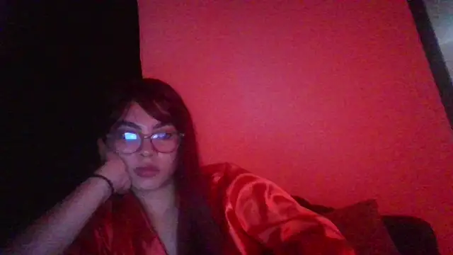 Snapshot of Kiri_Cutee chatting on 02-10-25, 08:53 Kiri Cutee online show from 02-10-25, 08:53