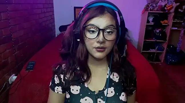 Snapshot of sweet-sunlight chatting on 12-24-24, 03:49 sweet-sunlight online show from 12-24-24, 03:49