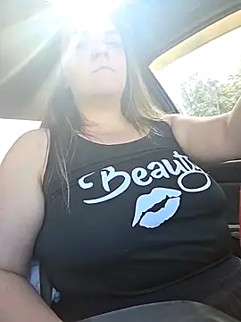 Snapshot of GoddessNikolia chatting on 11-02-25, 06:02 GoddessNikolia online show from 11-02-25, 06:02