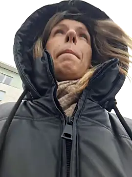 YourJuliena online show from 01-13-25, 12:35