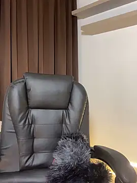 Valentina cartier online show from 10-03-25, 12:47