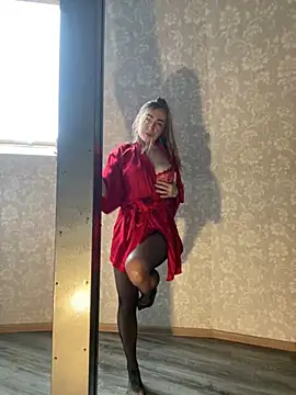 kira proxima 02 online show from 12-08-24, 06:22