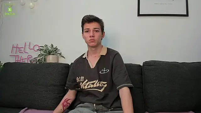 Snapshot of Viego_Pattel chatting on 09-28-25, 11:28 Viego Pattel online show from 09-28-25, 11:28
