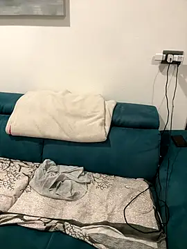 Snapshot of Porcella96 chatting on 11-08-25, 10:13 Porcella96 online show from 11-08-25, 10:13