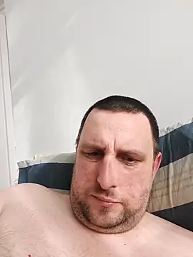 HE-M123 online show from 10-06-25, 01:56