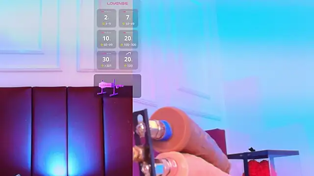 Luna monroe  online show from 03-28-26, 05:14