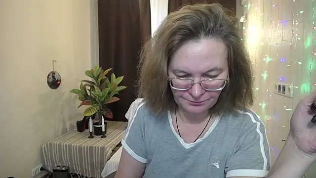 Snapshot of HolyMilfa chatting on 01-26-25, 10:34 HolyMilfa online show from 01-26-25, 10:34